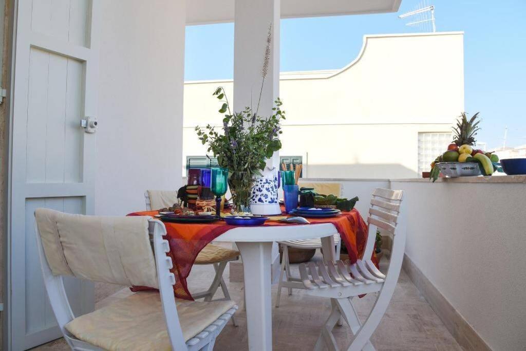 La Terrazza Di Alcino Apartment Torre Canne Exterior foto